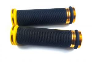 China Aluminium Alloy Rubber Aftermarket Motorcycle Hand Grips Replacement B647 65 factory