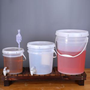 China Eco-Friendly 5L Capacity Brewery Equipment Wine Barrels Plastic Enzyme Bucket Beer Keg With Tap factory