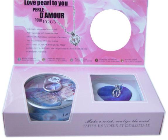 French Versions Color Box Love Pearl Necklace Gift Box With Fashion Cage Pendant