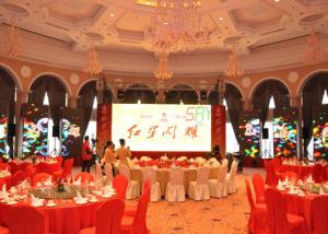 China P7.62 SMD Indoor LED Video Wall , Commercial Front Service LED Display factory