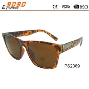China New arrive and fashionable sunglasses ,made of plastic, suitable for men and women factory