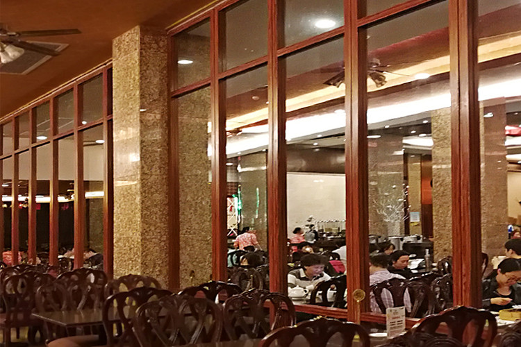 Collapsible Movable Partition Walls / Clamp Frameless Glass Partition Wall For Conference Center