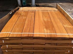 China Natural Burma Teak Flooring Veneer, Sliced Wood Veneer factory