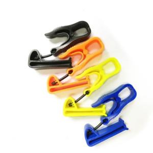 China Custom Plastic Glove Clip Lime Polyoxymethylene Interlock Belt Clip factory