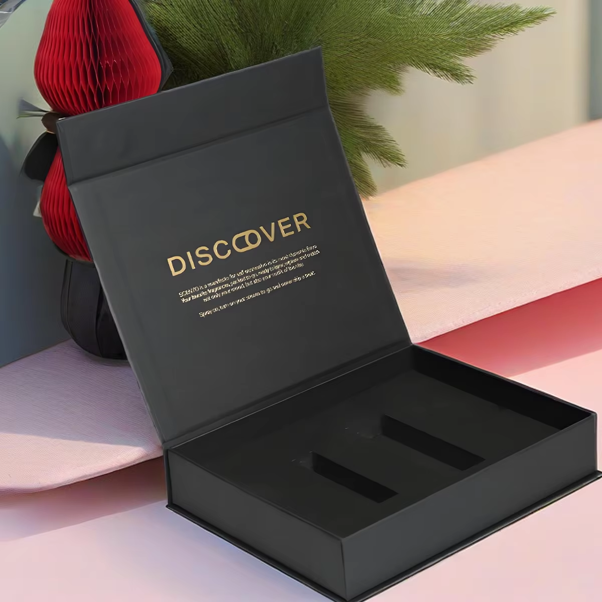 Custom Luxurious Magnetic Perfume Bottle 50 Ml With Black EVA