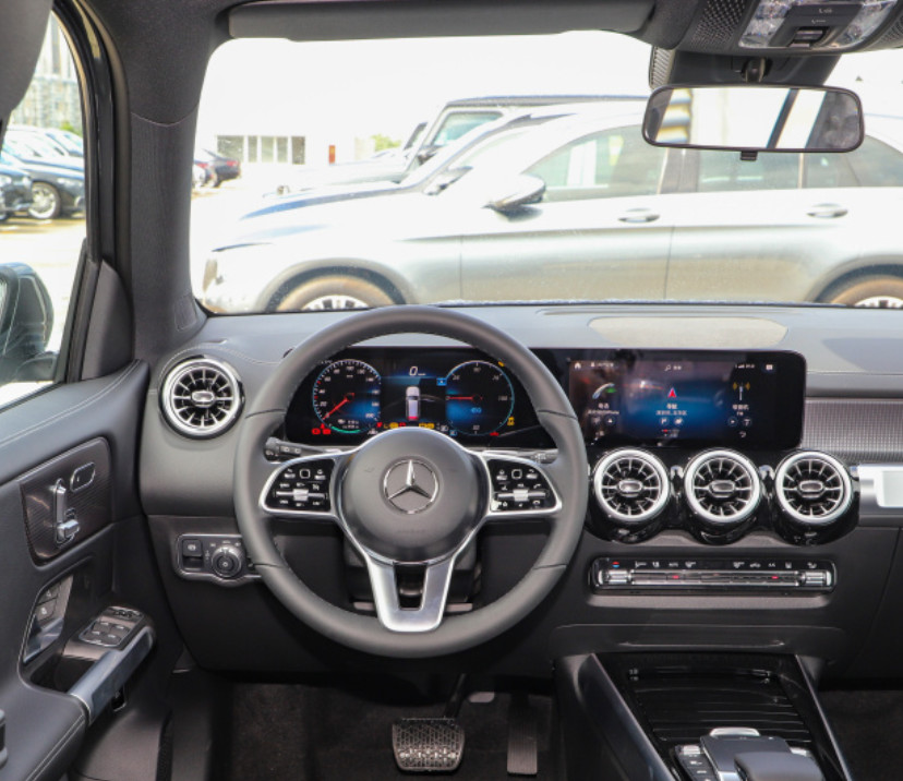 BENZ EQB 2022 EQB 260 5 Door 5 Seats Ternary Lithium Electric Second Hand Car