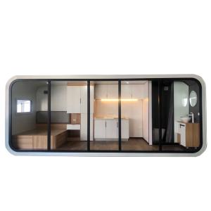 China Modern Style Single Apartment Glass Sunshine Room Apple Cabin factory