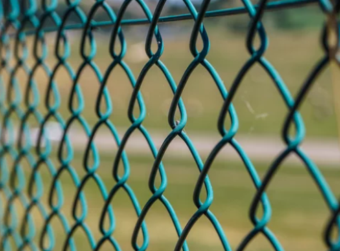 Direct Manufacturer Heavy Duty 1.5-4.5mm diameter Electro Galvanized Chain Link Fence Cyclone Wire Fence For Sale