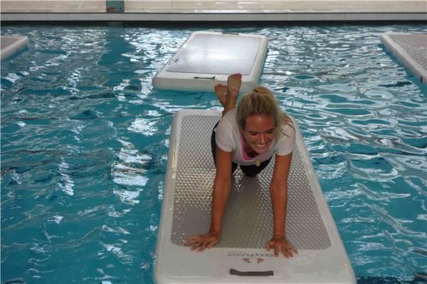 China Customize Size Inflatable Float Fit Board factory
