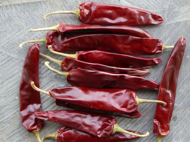 Seasoning Dried Guajillo Chili Peppers Pungent Flavor A Grade