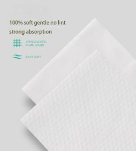 China 70x140cm Biodegradable 1pcs/Bag Disposable Bath Towel factory