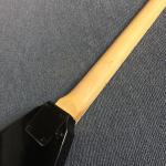 New high quality V type electric guitar,Rosewood, yellow circle black edge