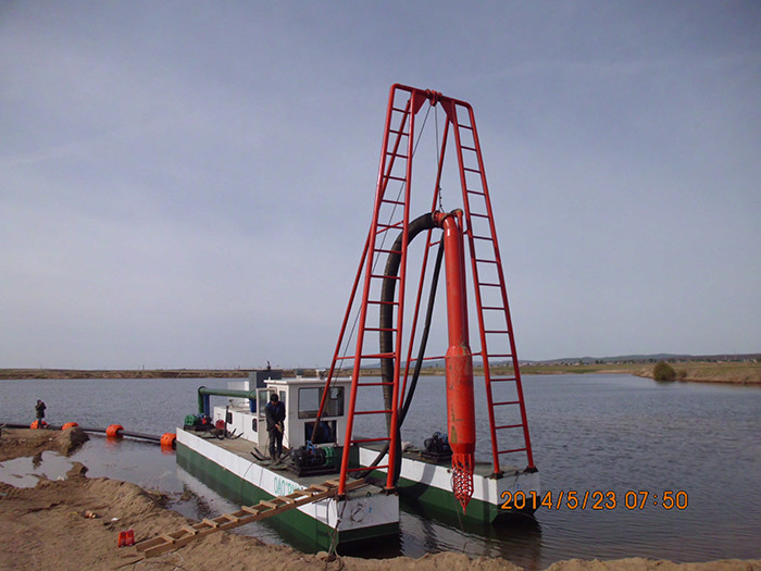 The main engine power of the 10 inch model Jet suction dredger is 380kw