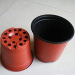 Series 3 Red plastic plant pot BN210