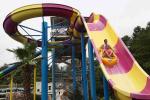 Customized Water Park Equipment Exciting Swwiming Pool Fiberglass Waterslides