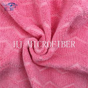 China Watermelon Red Color Microfiber Jacquard Fabric For Cleaning Cloth Using factory