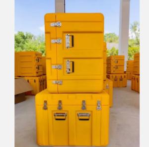 China Large Volume Yellow Roto Molded Storage Box Rotoplastic Turnover Box Aluminum Mold factory