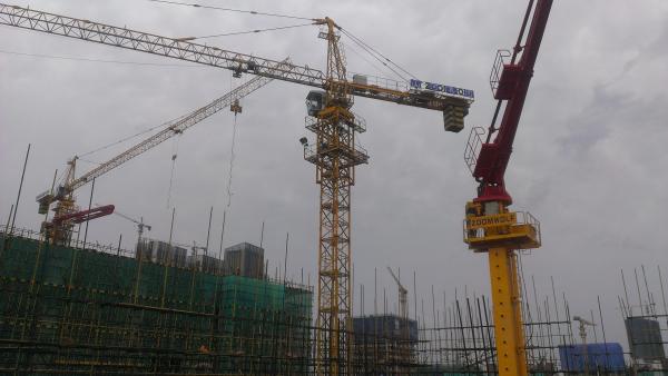 High Strength Concrete Placing Boom / Boom Pressure Concrete Machine Column