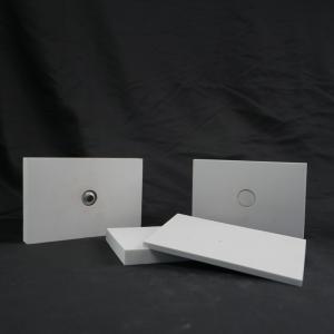China Thermal Expansion 7-8 X 10-6/K Alumina Ceramic Plates 15-20kV/mm Dielectric Strength 1-10mm Thickness factory