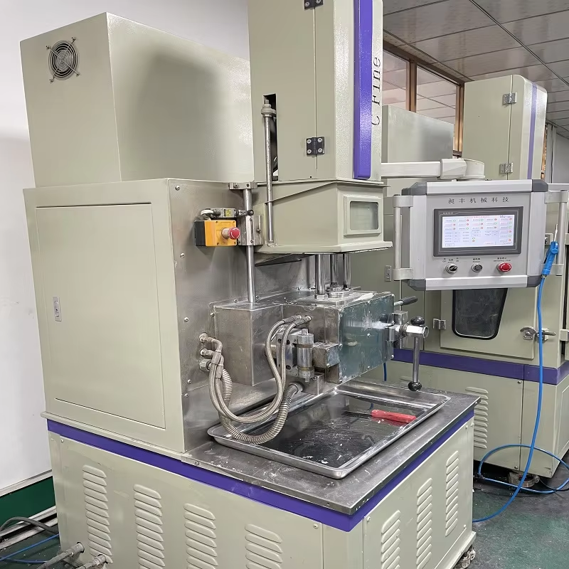 Customized 5 Liter Rubber Kneader Machine With Electricity Heating