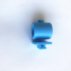 China Insulator of electric fence Electric fencing insulator IST017 for 12mm electric fence post factory