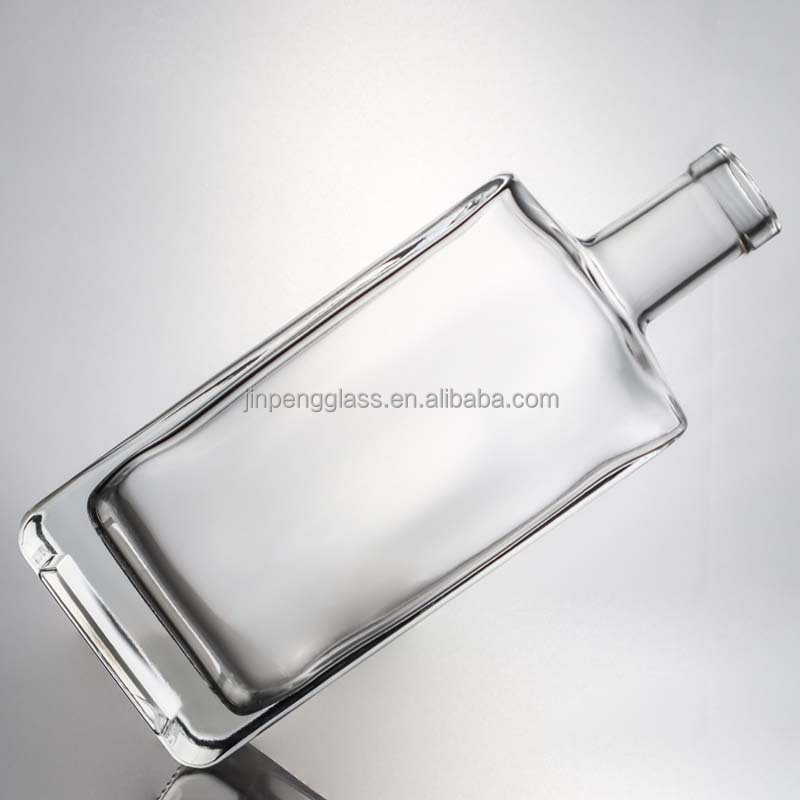 Collar Material Glass 700ml Square Super Flint Glass Bottle for Vodka Gin Rum Whisky