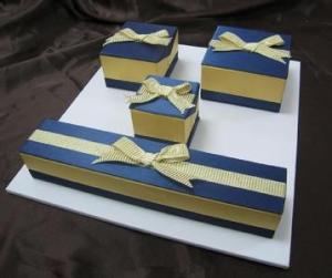 China High-end Pop Design Jewelry Packaging Paper Box factory
