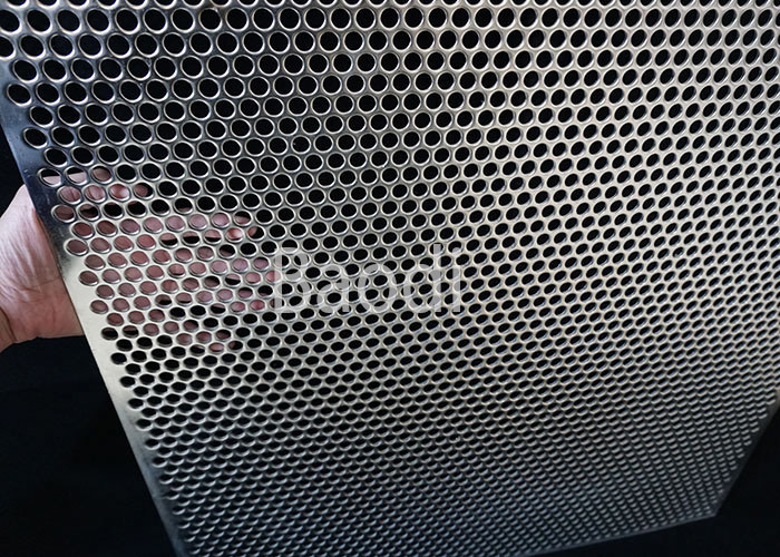 Carbon 1m Width Perforated Steel Mesh Square Hole Protection Screen