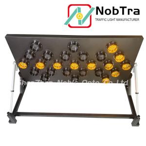 China 13 Kinds Of Working Mode LED Arrow Board With Trucked Mounted For Road factory