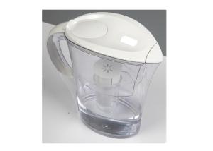 China Small Water Filter Jug For Healthy , Fashionable Design Drinking Water Filter Pitcher factory