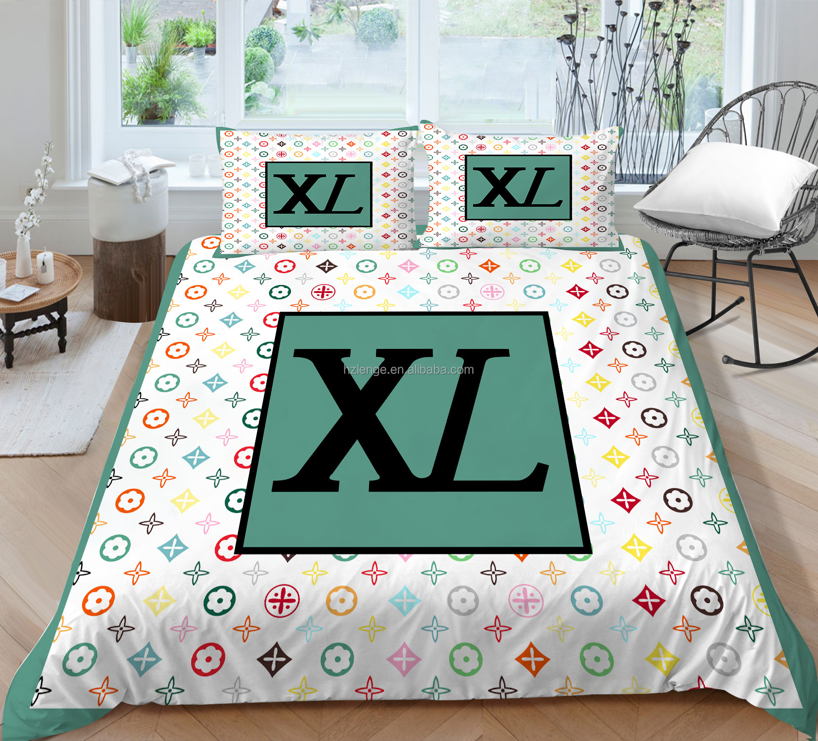 Luxury Fashion Design Nondisposable Microfiber Quilt Cover Set with Pillowcases