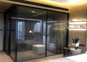 China Safe Transparent Metal Coated Wire Mesh Glass Laminate with Modern Design factory