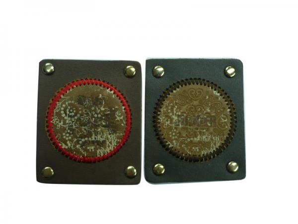 China Embossed Leather Patches With Customized Size and Logo For Jeans /  Clothing factory