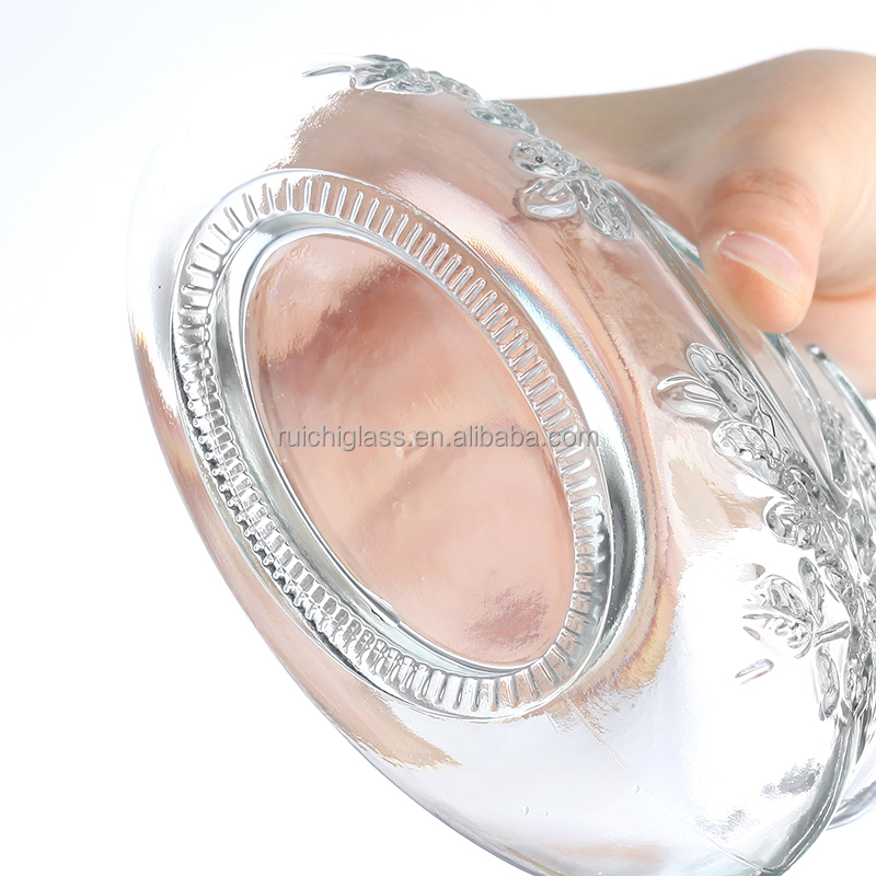 700ml Clear Spirit Glass Bottle Unique Design for Brandy Base Material Super Flint Glass