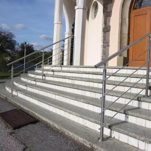 China Outdoor stainless steel balcony handrail Staircase Balustrades And Handrails factory