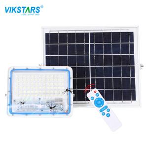 China Field Camping LED Solar Flood Lights Outdoor Waterproof Automatic Switch factory
