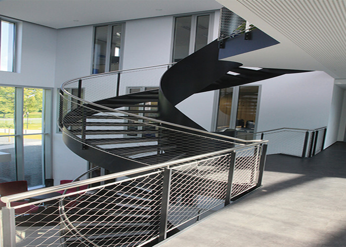 Safety Balustrade Infill 7x19 Stainless Steel Rope Mesh In Staircase Of Apartment
