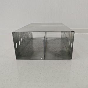 China Wall Mounted Galvanized Rigid Wireway Cable Tray With Ventilation Holes factory