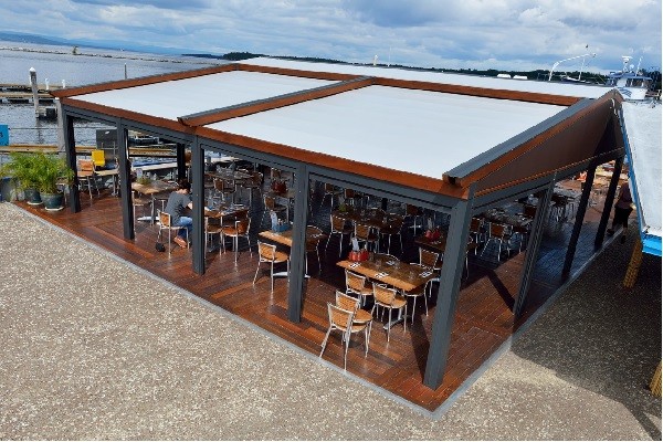 Customized Retractable Outdoor Roof Automatic Pergola Roof For Swimming Pool