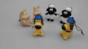 China Sheep Little Kids Mini Duck Keychains Vinyl Toy With Ring , Animal Ring Toy factory