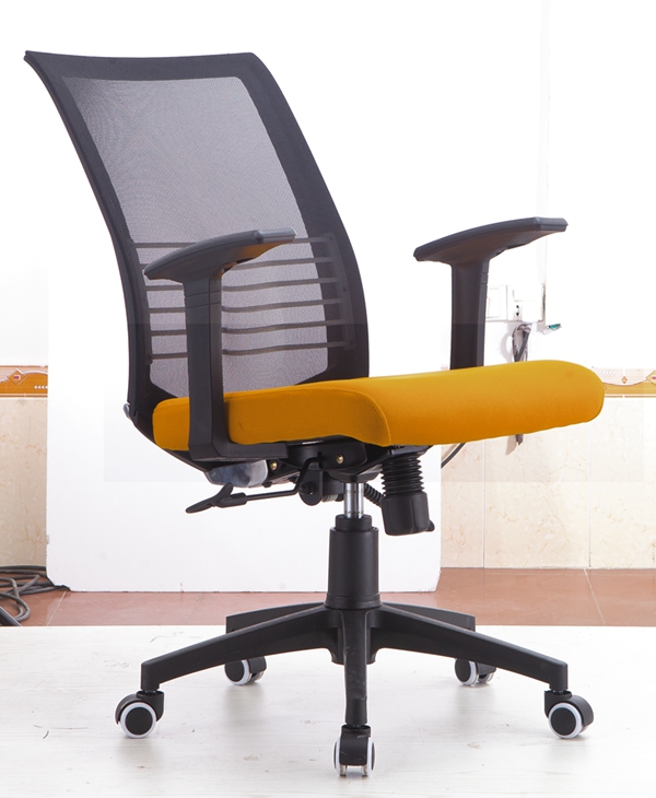 ergonomic mesh office chairs for office staffs with wheels