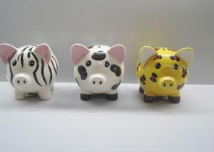 China Personalized Ceramic Piggy Banks Animal Pattern Free Hand Painted Novelty Design factory