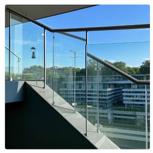 Clear Safety Glass Railing Panels with Anti-Rust Clamps