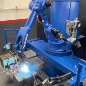 China 2000W 4000W Robot Laser Welding Machine Industrial 2KW 4KW factory