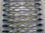 2mm Galvanized Perforated Metal Stair Treads , Grip Strut Safety Grating