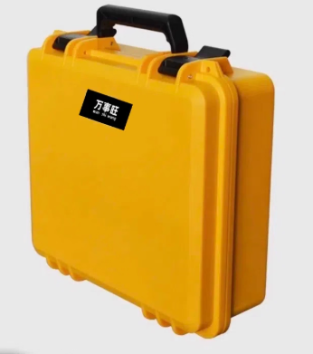 OEM Shockproof Hard Plastic Protective Case with Reinforced Hinges Lockable and