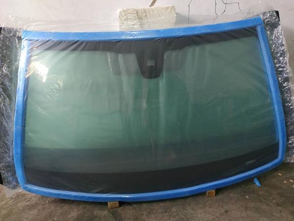 Benz S W221 W222 W223 Car Front Windshield Glass Laminated Toyota Hiace