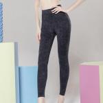 Jacquard artwork 260g Womens Yoga Leggings Black Seamless Gym Tights
