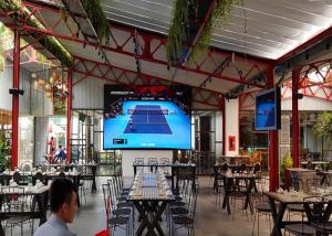 China High Resolution Rental LED Display Screen 140/120° Viewing Angle 500*1000mm Module Size factory