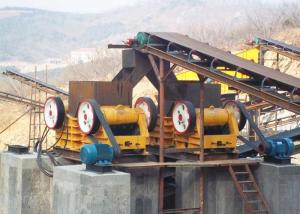 China Deep Crushing Cavity 20t/H Small Jaw Portable Stone Crusher factory